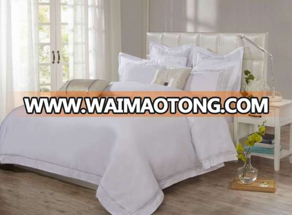 18PCS TOP GRADE BEDDING SET(future life)